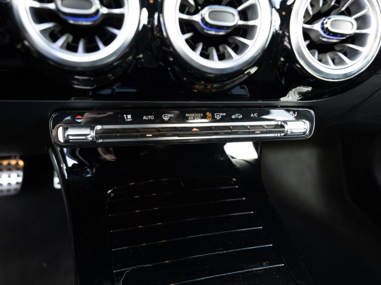 Mercedes-Benz A-Klasse – Bild 13
