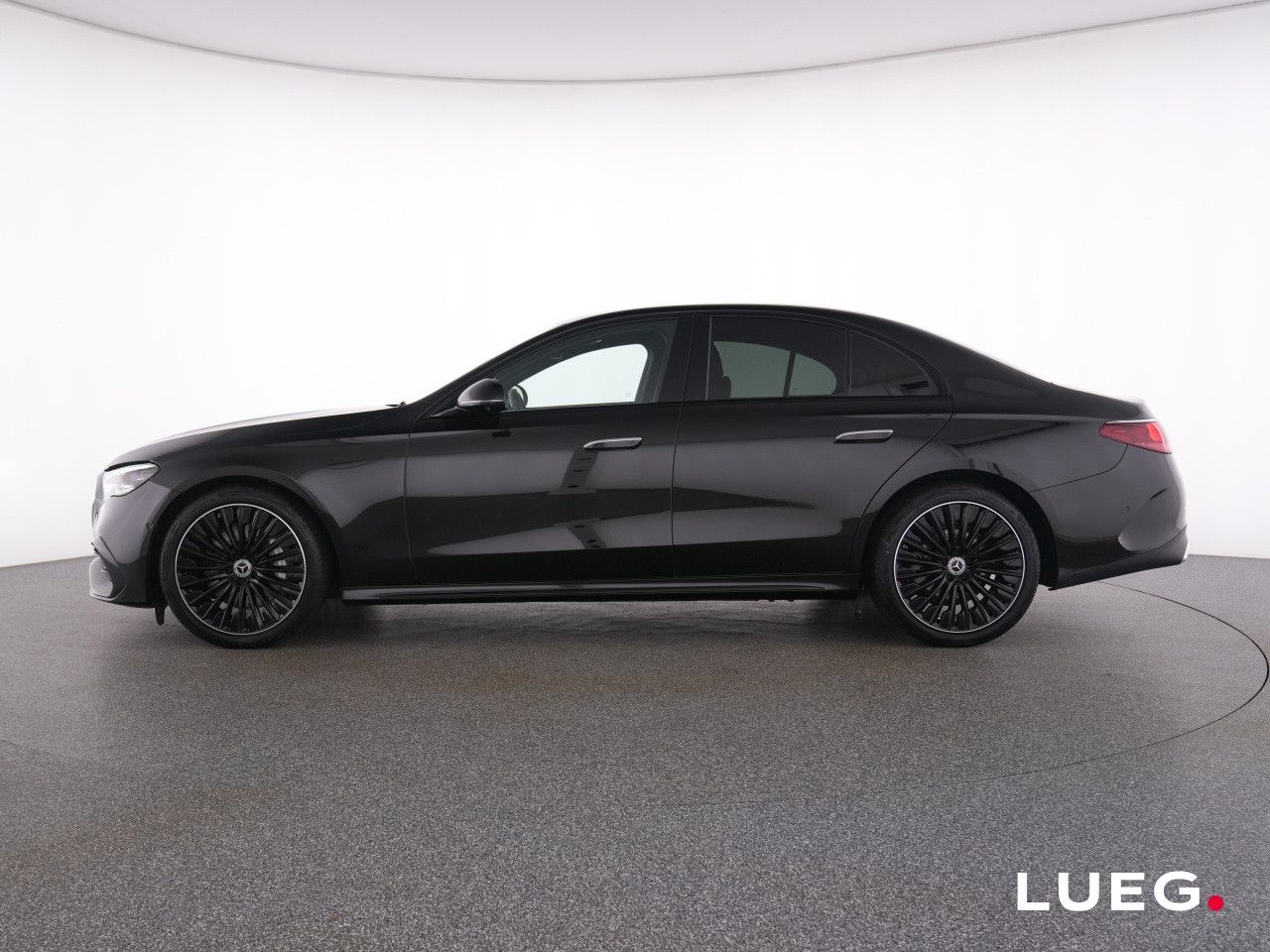 Mercedes-Benz E-Klasse – Bild 10