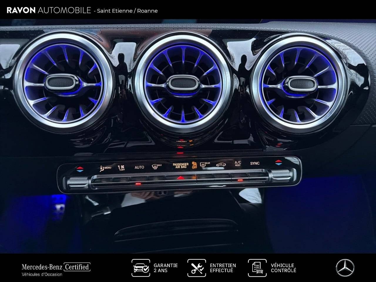 Photo du v&eacute;hicule 10 / 18