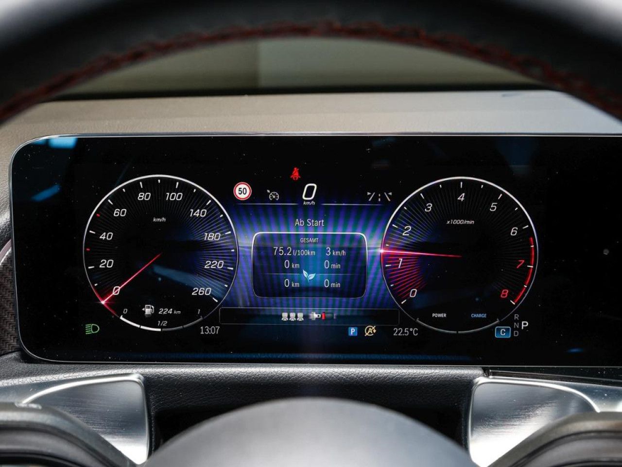 Mercedes-Benz GLB – Bild 11