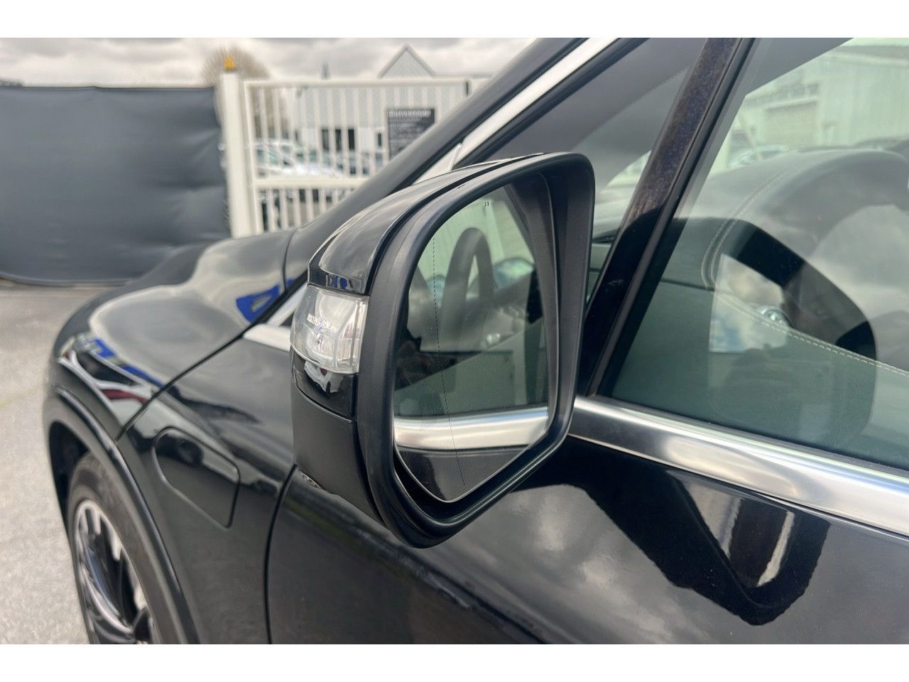 Photo du v&eacute;hicule 16 / 18