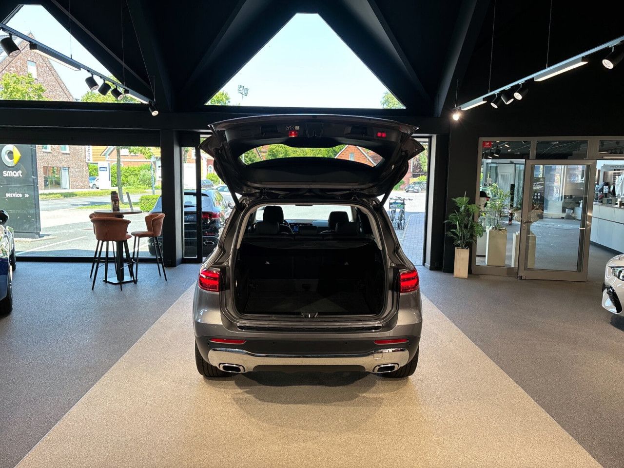Mercedes-Benz GLB – Bild 11