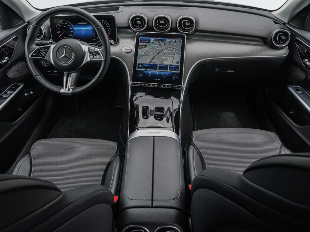 Mercedes-Benz C-Klasse – Bild 9