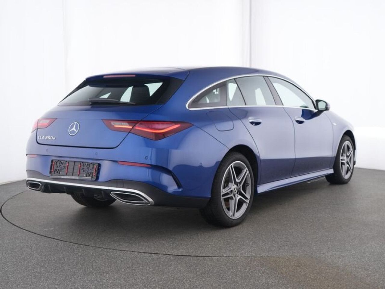 Mercedes-Benz CLA – Bild 2