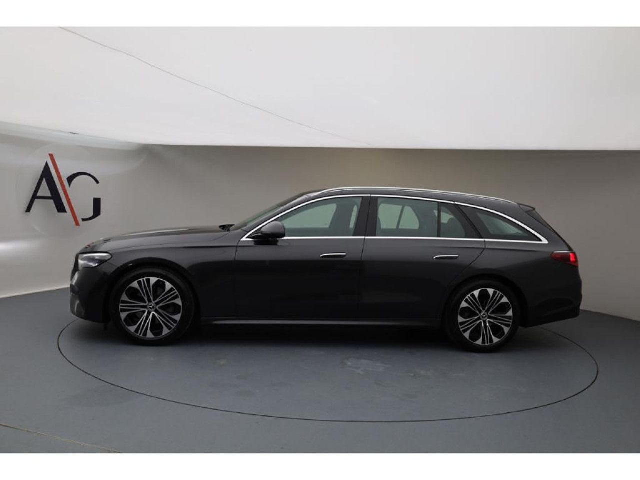 Mercedes-Benz E-Klasse – Bild 2