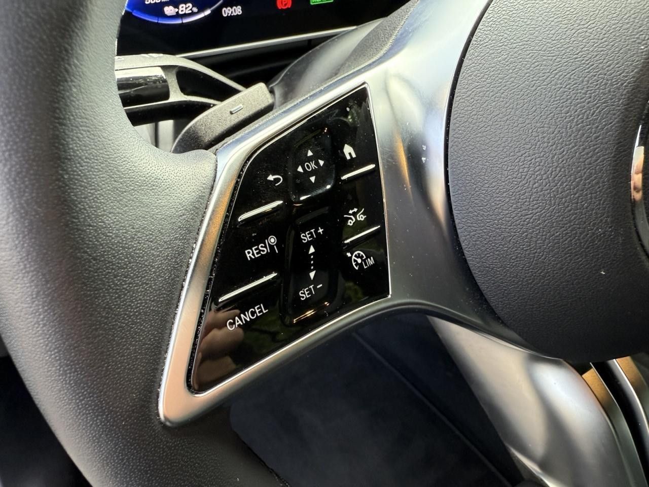 Fahrzeugbild 12 / 24