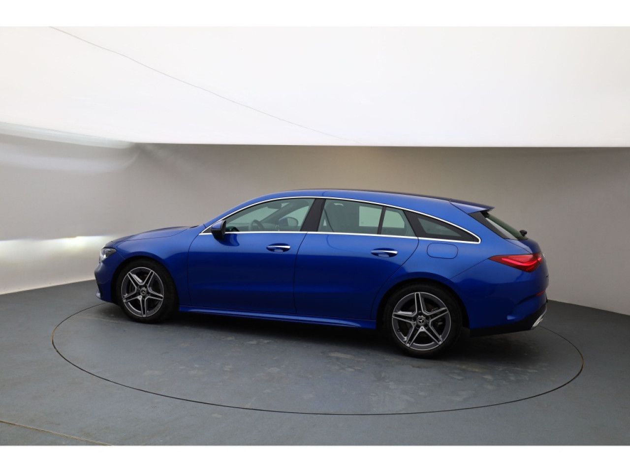 Mercedes-Benz CLA – Bild 2