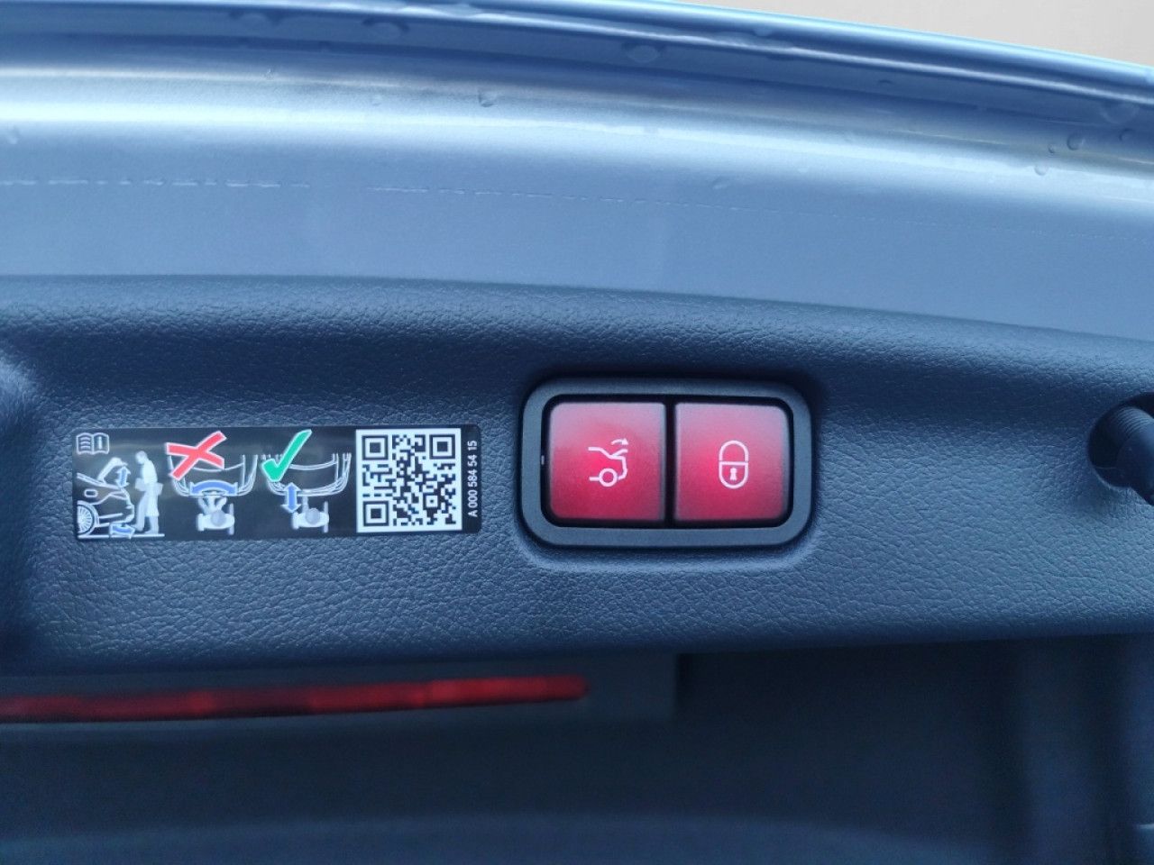Mercedes-Benz C-Klasse – Bild 17