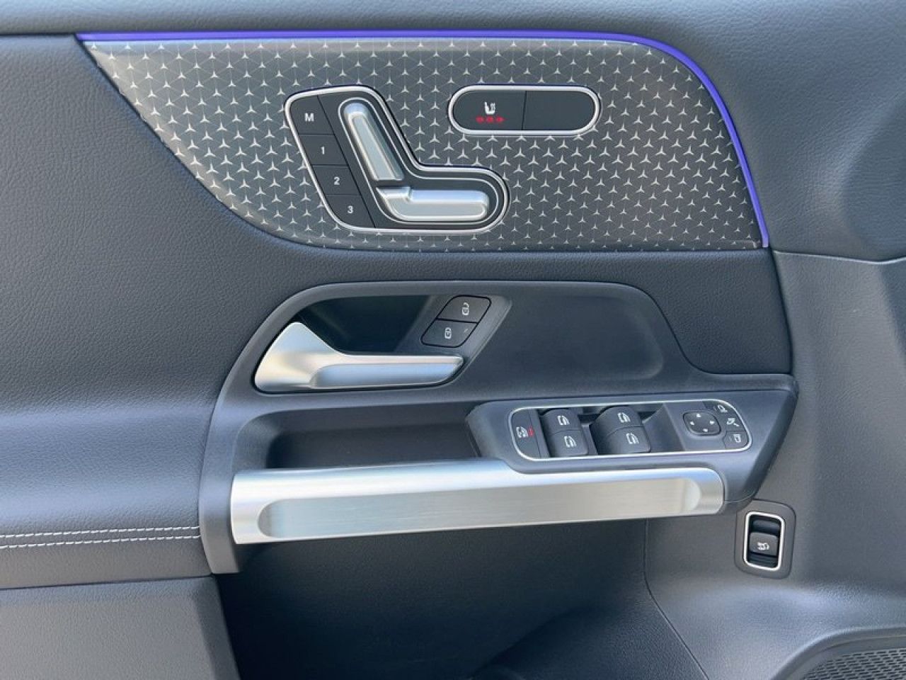 Mercedes-Benz GLB – Bild 11