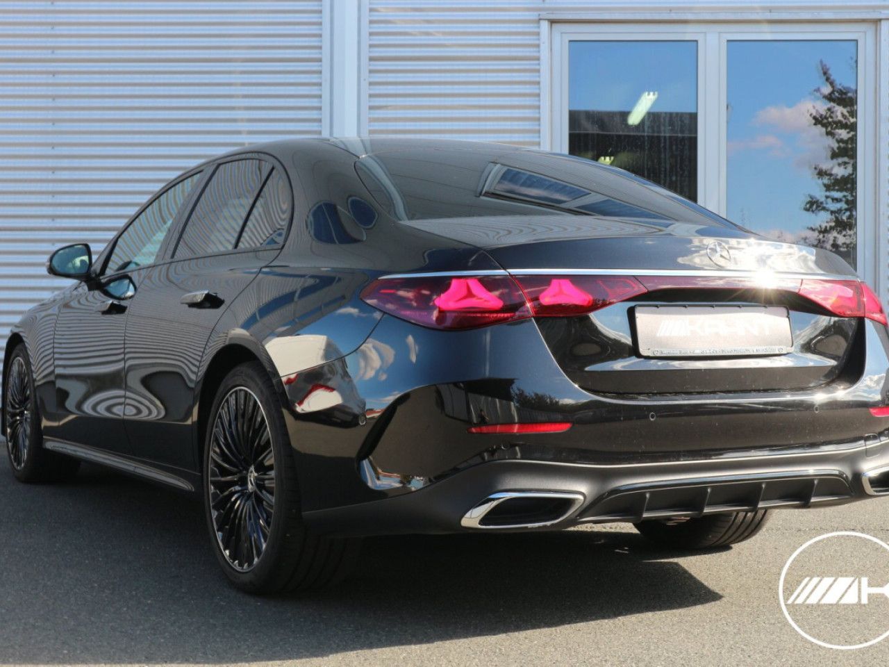 Mercedes-Benz E-Klasse – Bild 3