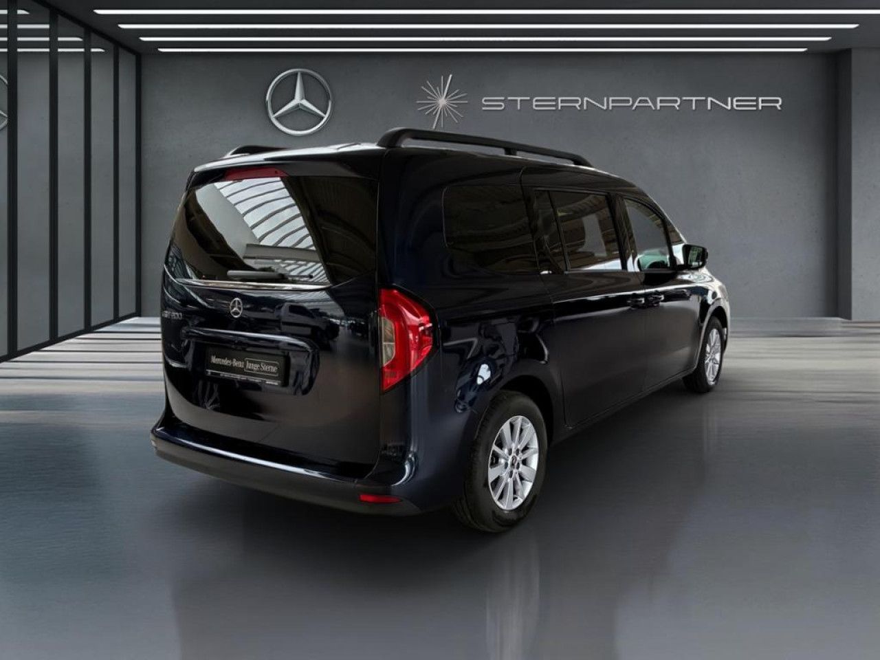Mercedes-Benz EQT – Bild 12