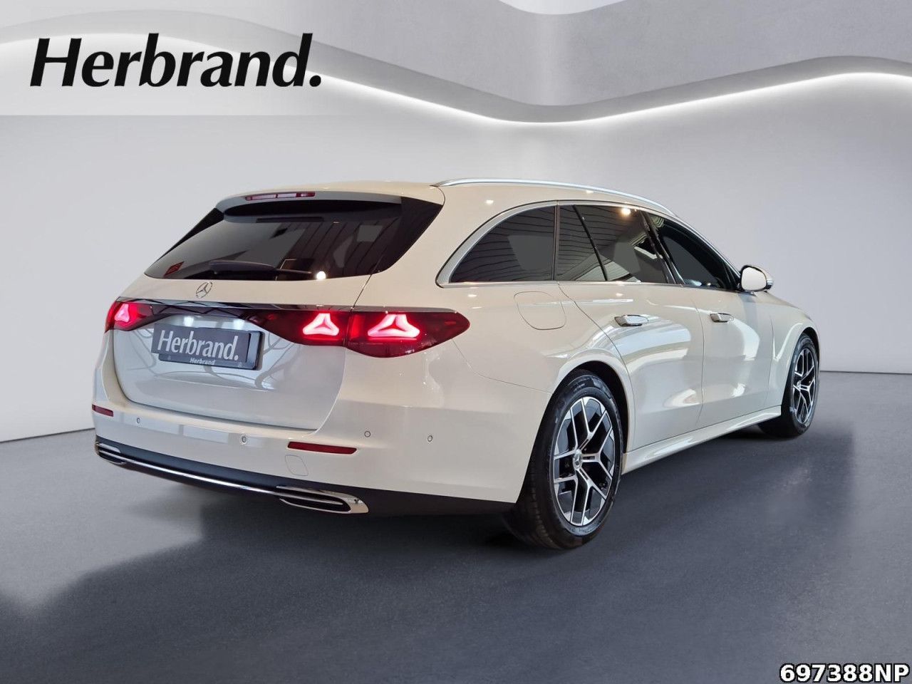 Mercedes-Benz E-Klasse – Bild 3