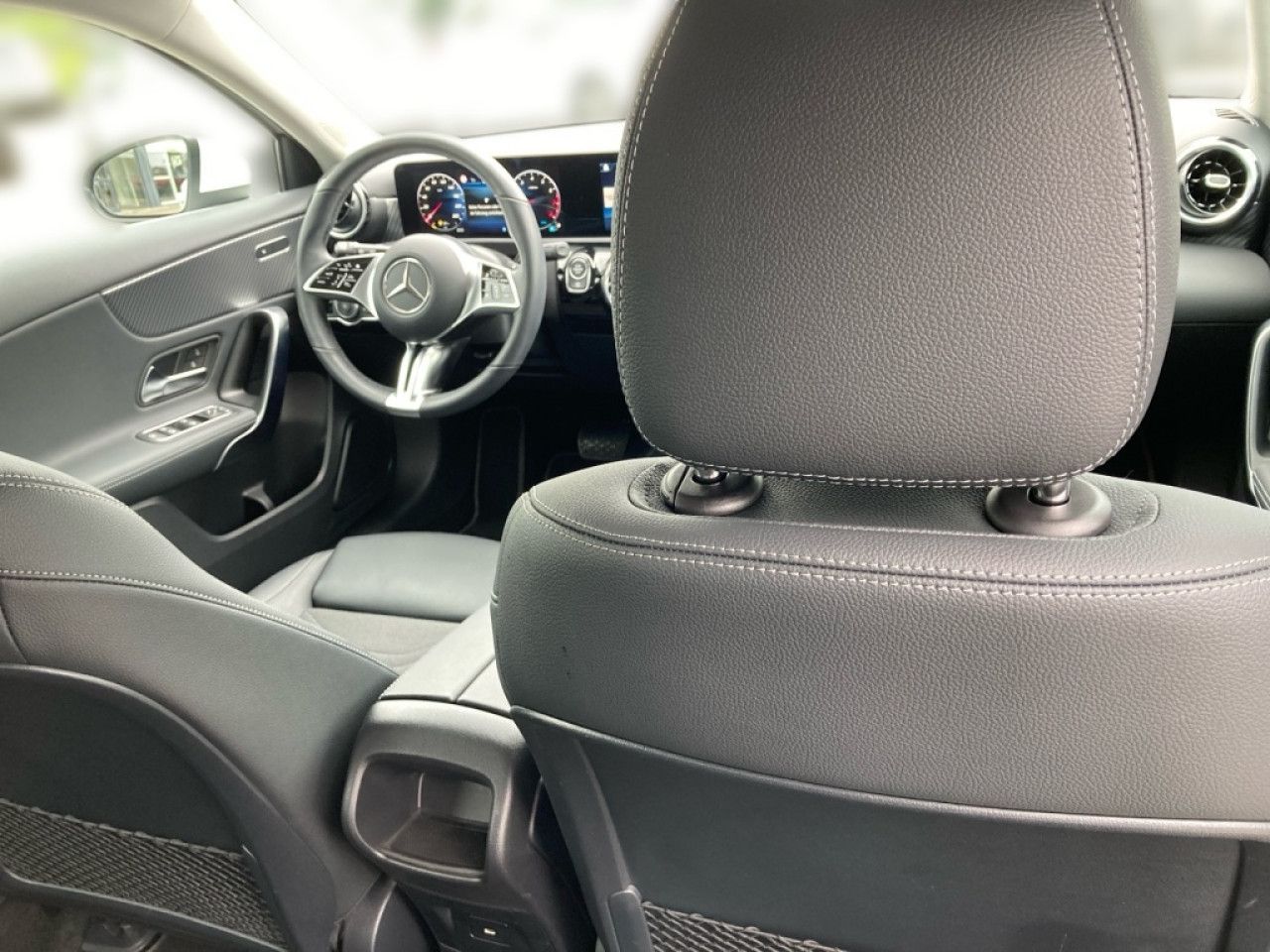 Mercedes-Benz A-Klasse – Bild 8