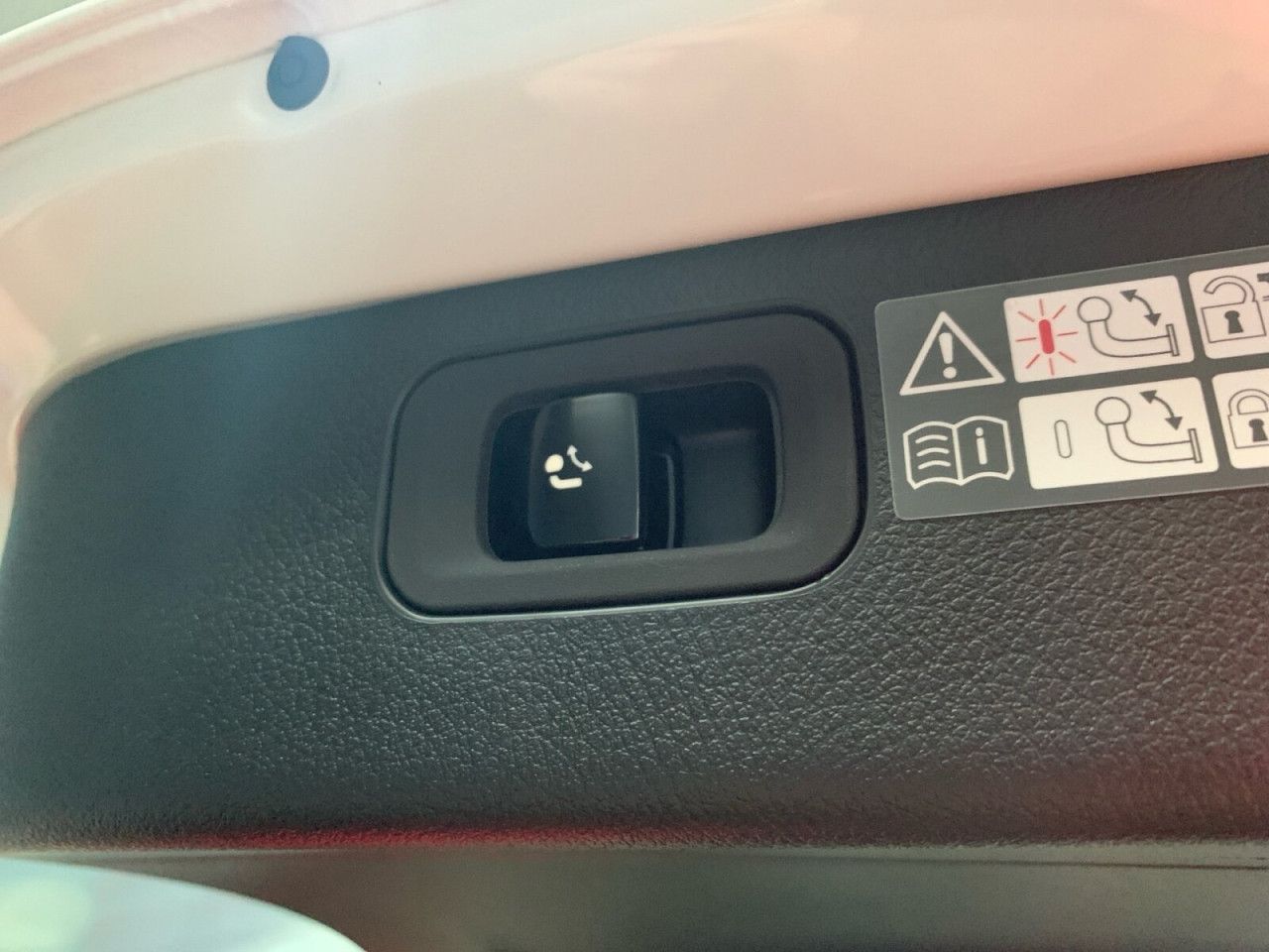 Mercedes-Benz C-Klasse – Bild 13
