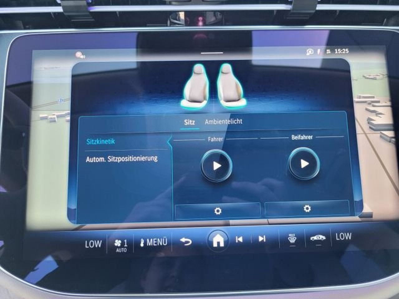 Mercedes-Benz E-Klasse – Bild 18