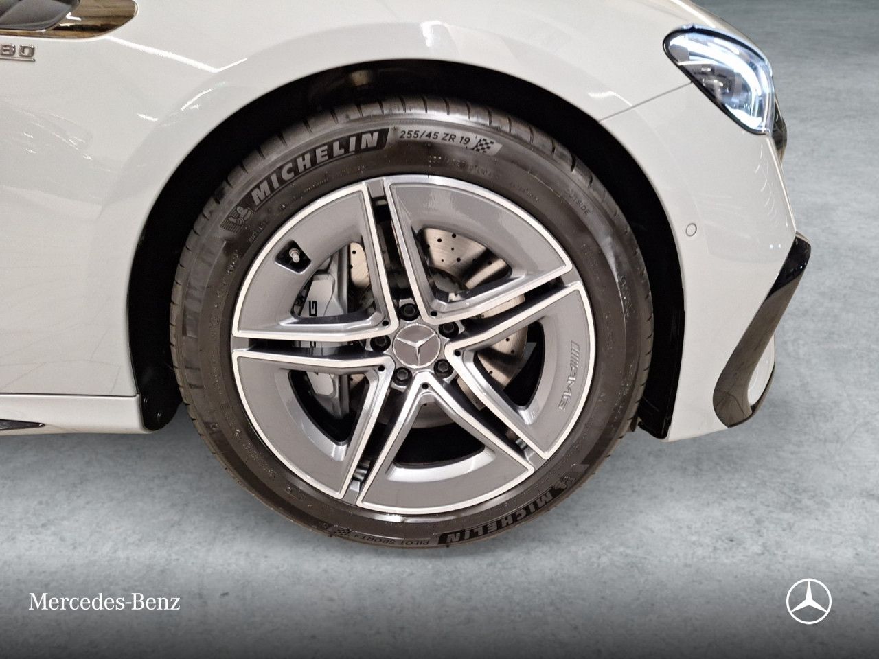 Mercedes-Benz E-Klasse – Bild 2
