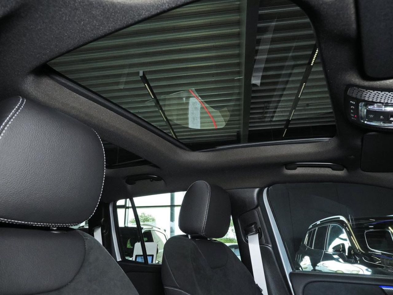 Mercedes-Benz GLB – Bild 15