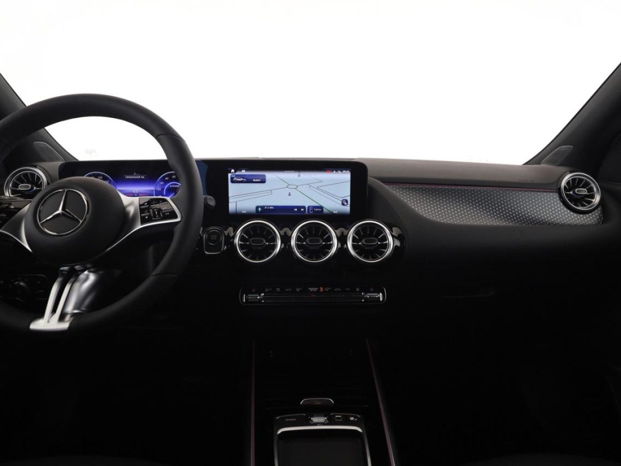 Mercedes-Benz EQA – Bild 10