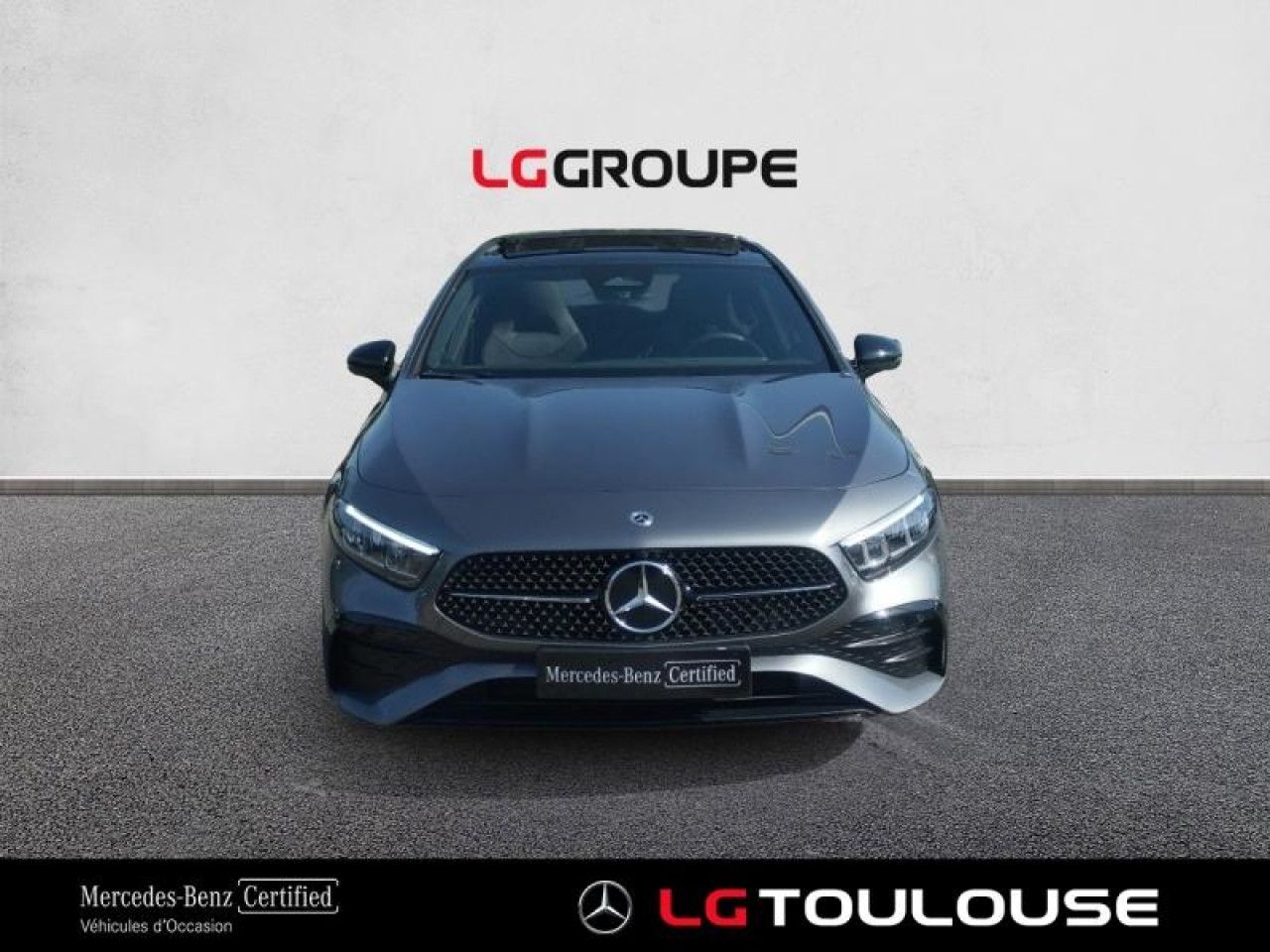 Photo du v&eacute;hicule 2 / 18