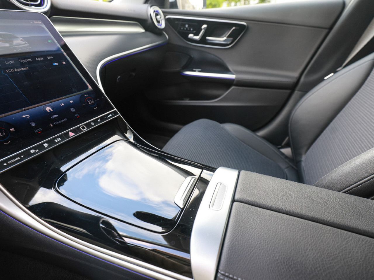 Mercedes-Benz C-Klasse – Bild 17