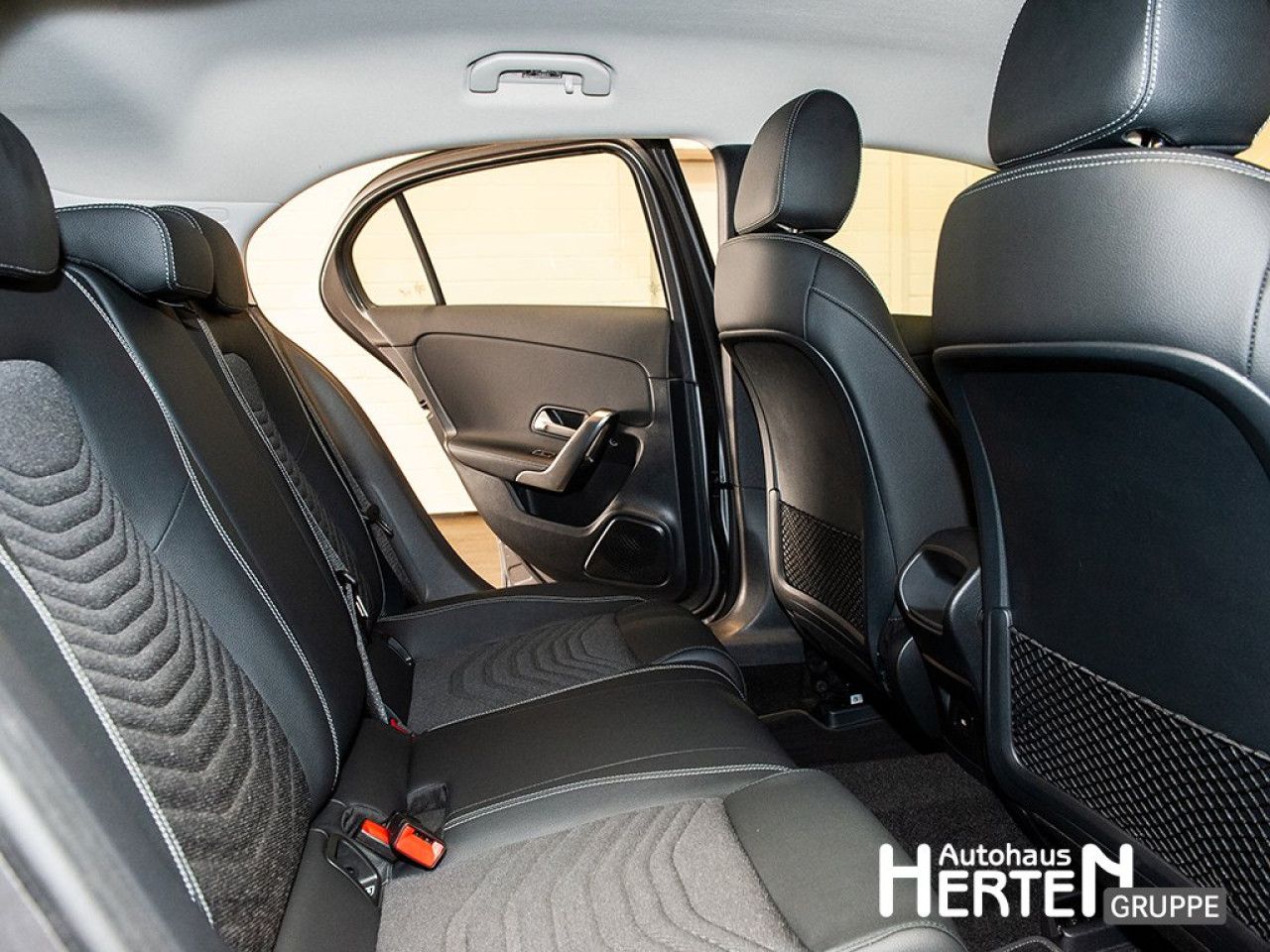 Mercedes-Benz A-Klasse – Bild 17