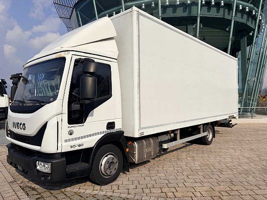 Vehicle image 1 / 11