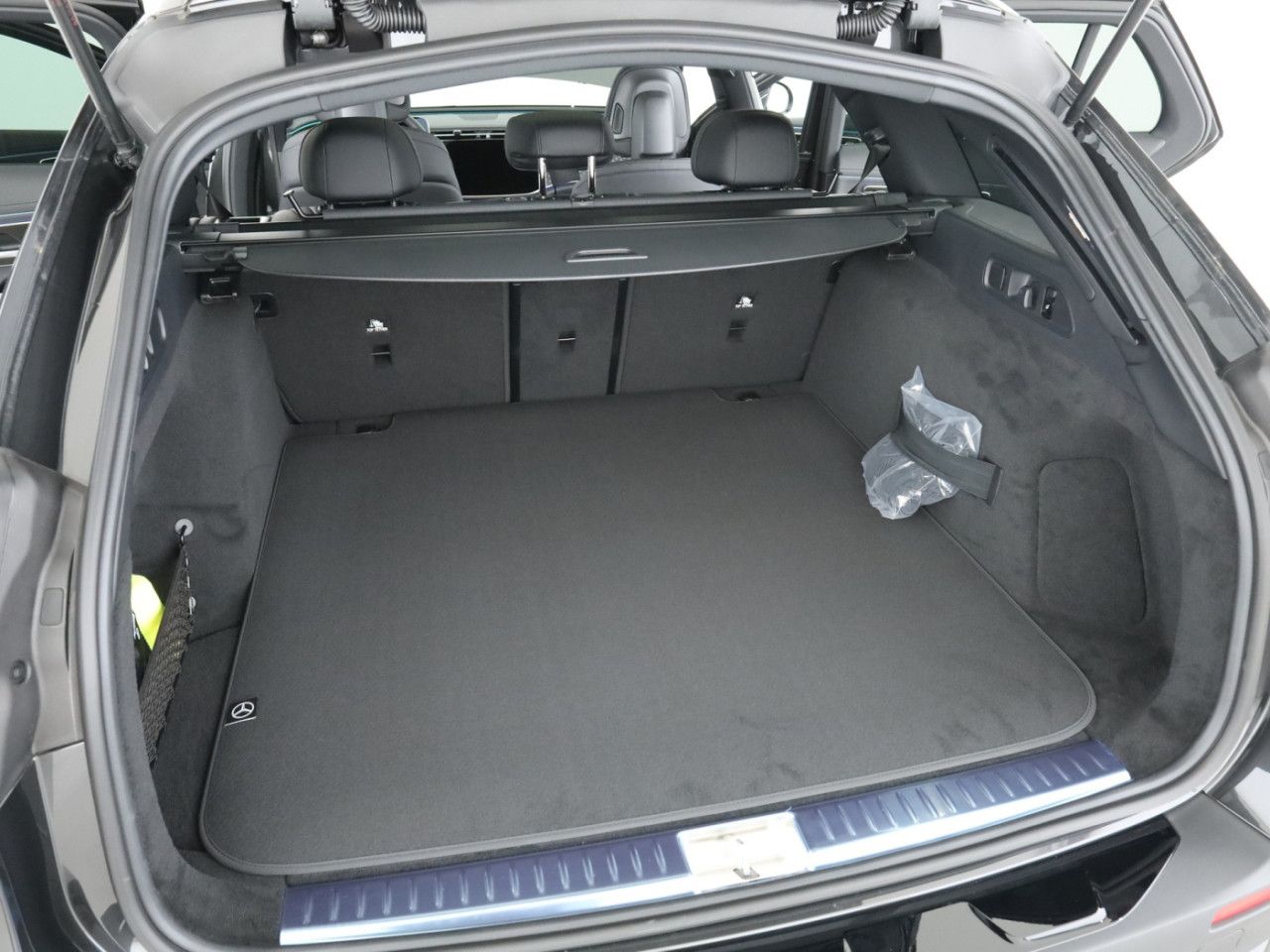 Mercedes-Benz E-Klasse – Bild 23
