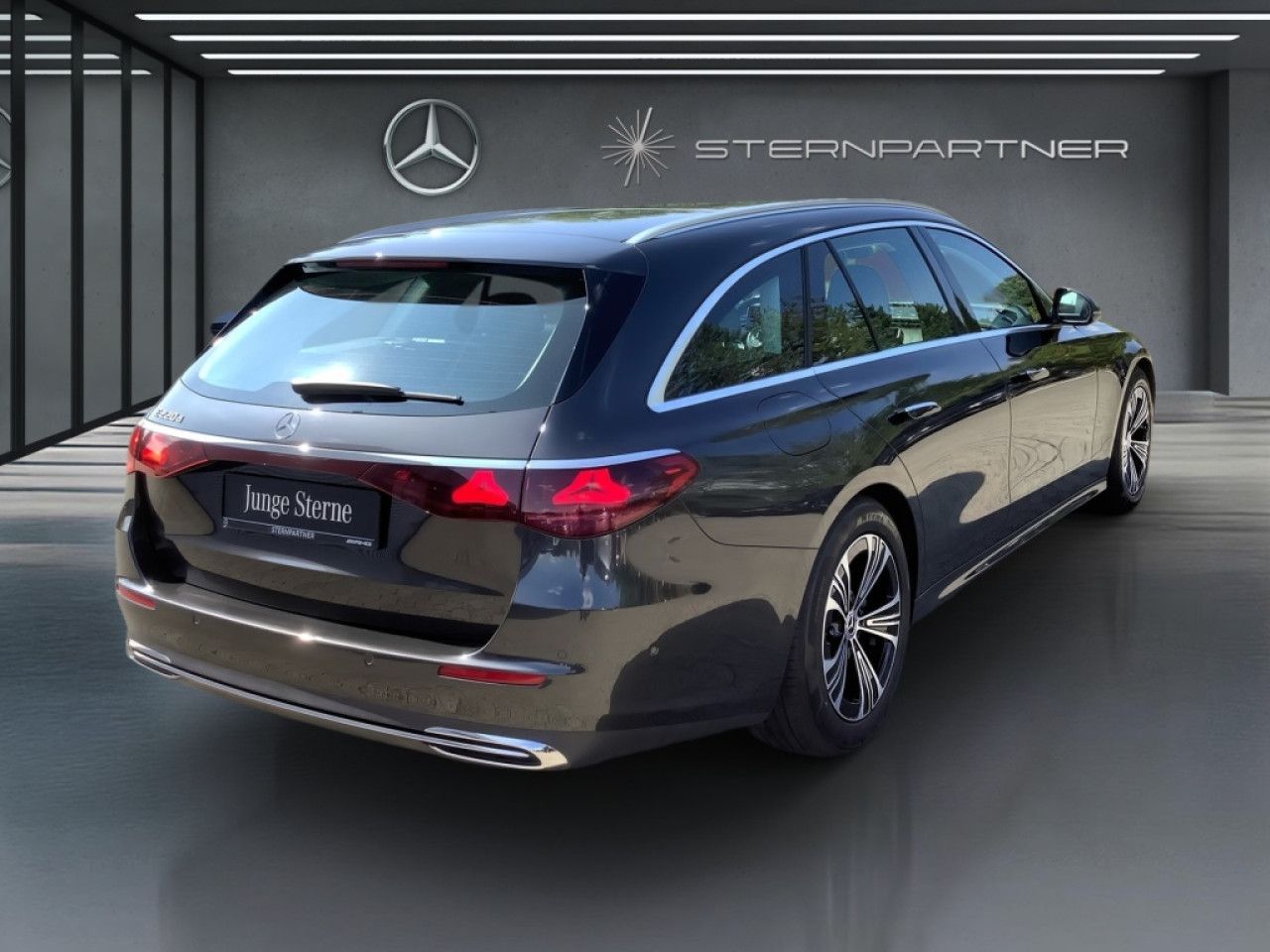 Mercedes-Benz E-Klasse – Bild 13