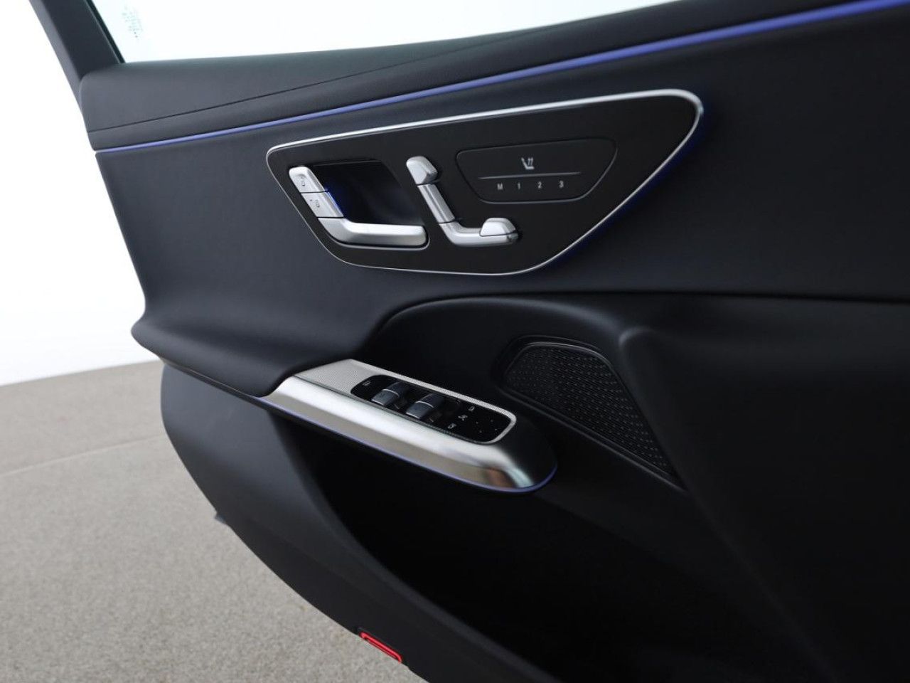 Mercedes-Benz E-Klasse – Bild 9