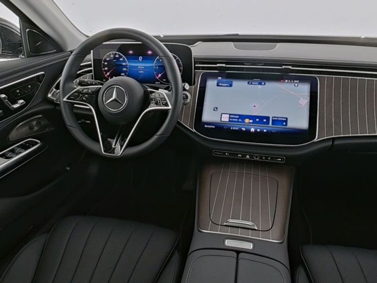 Mercedes-Benz E-Klasse – Bild 5