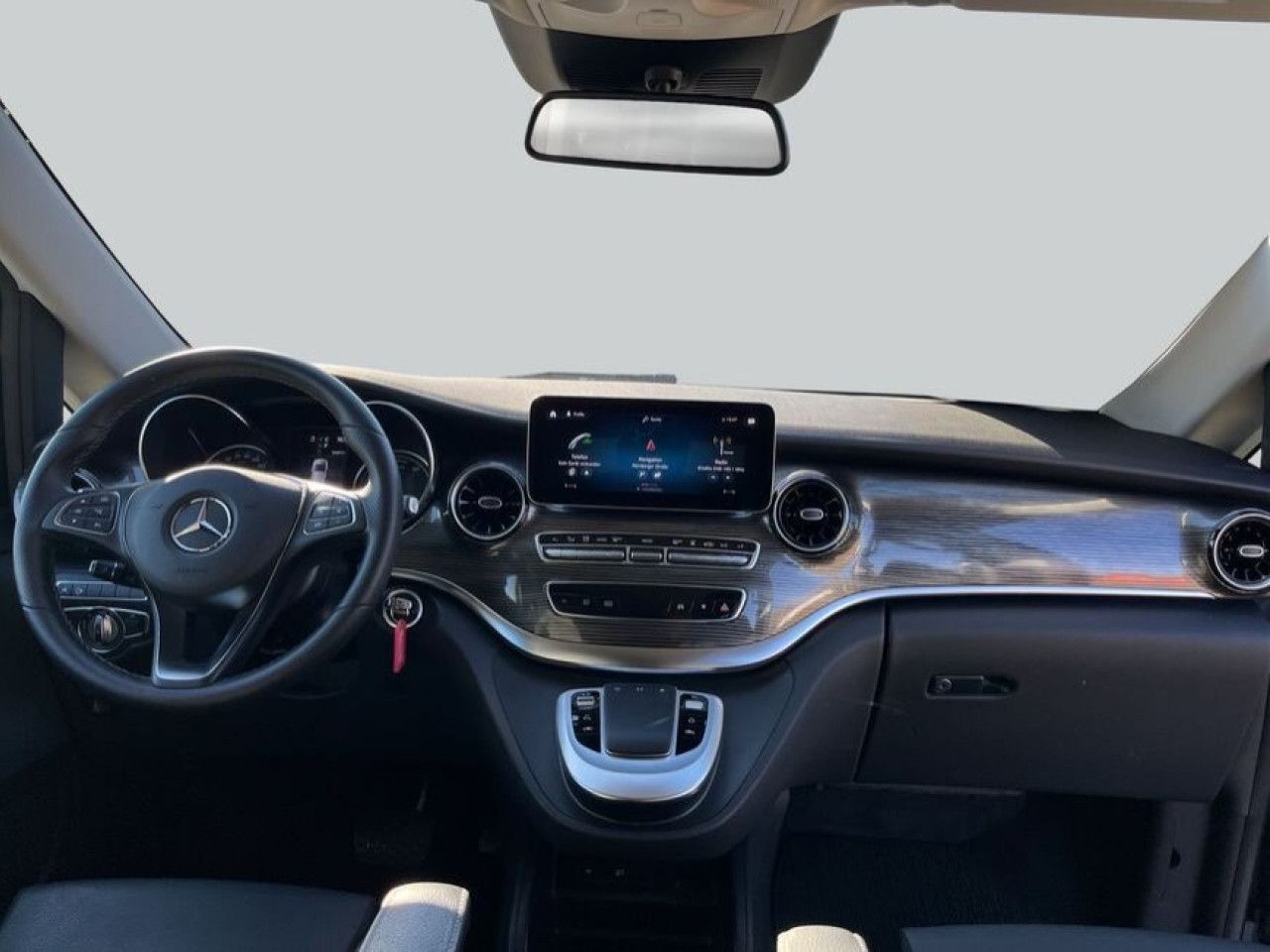Mercedes-Benz EQV – Bild 14