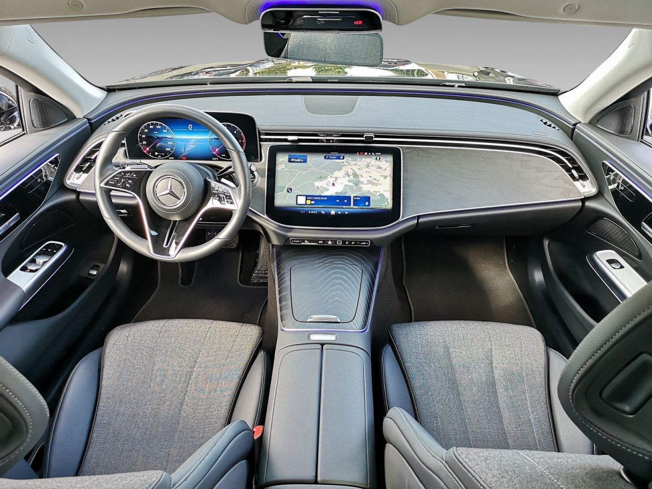 Mercedes-Benz E-Klasse – Bild 7