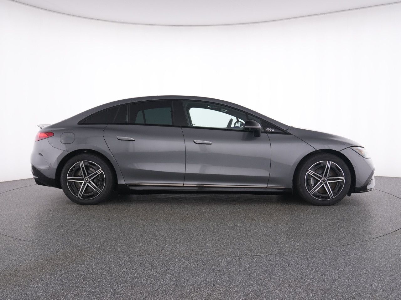 Mercedes-Benz EQE – Bild 11