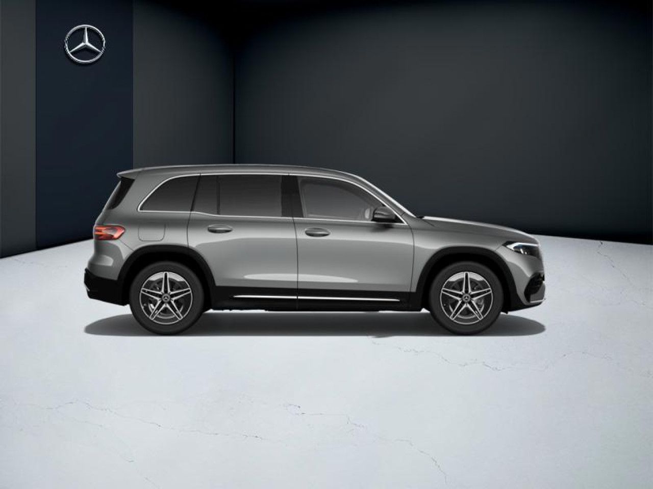 Photo du v&eacute;hicule 3 / 18