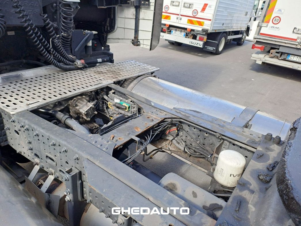 IVECO | TRATTORE STRADALE IVECO S-WAY 460 LNG METANO