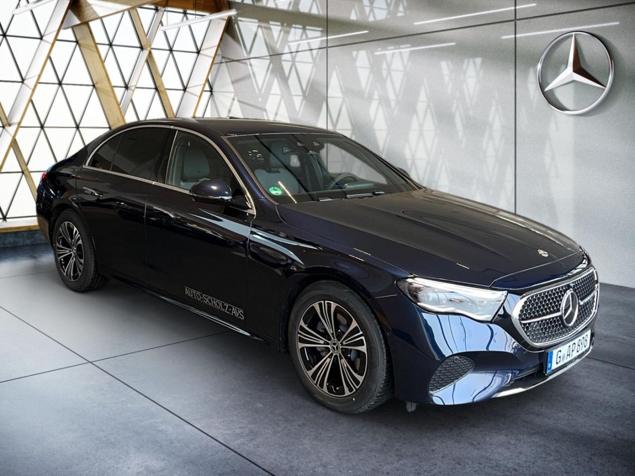 Mercedes-Benz E-Klasse – Bild 15
