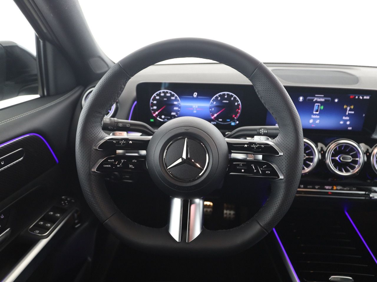 Mercedes-Benz GLB – Bild 11