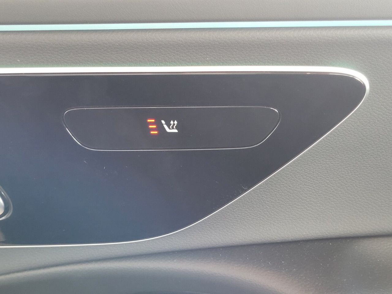 Mercedes-Benz E-Klasse – Bild 19