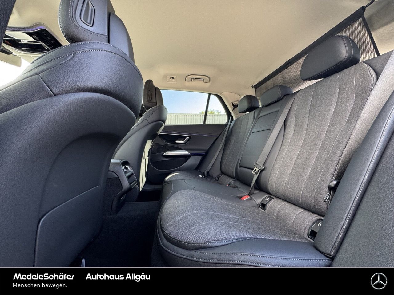 Mercedes-Benz E-Klasse – Bild 16