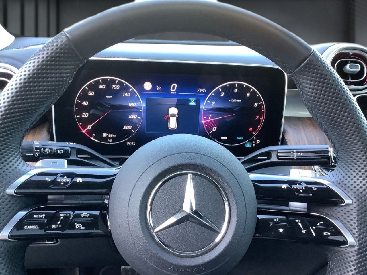 Mercedes-Benz GLC – Bild 9