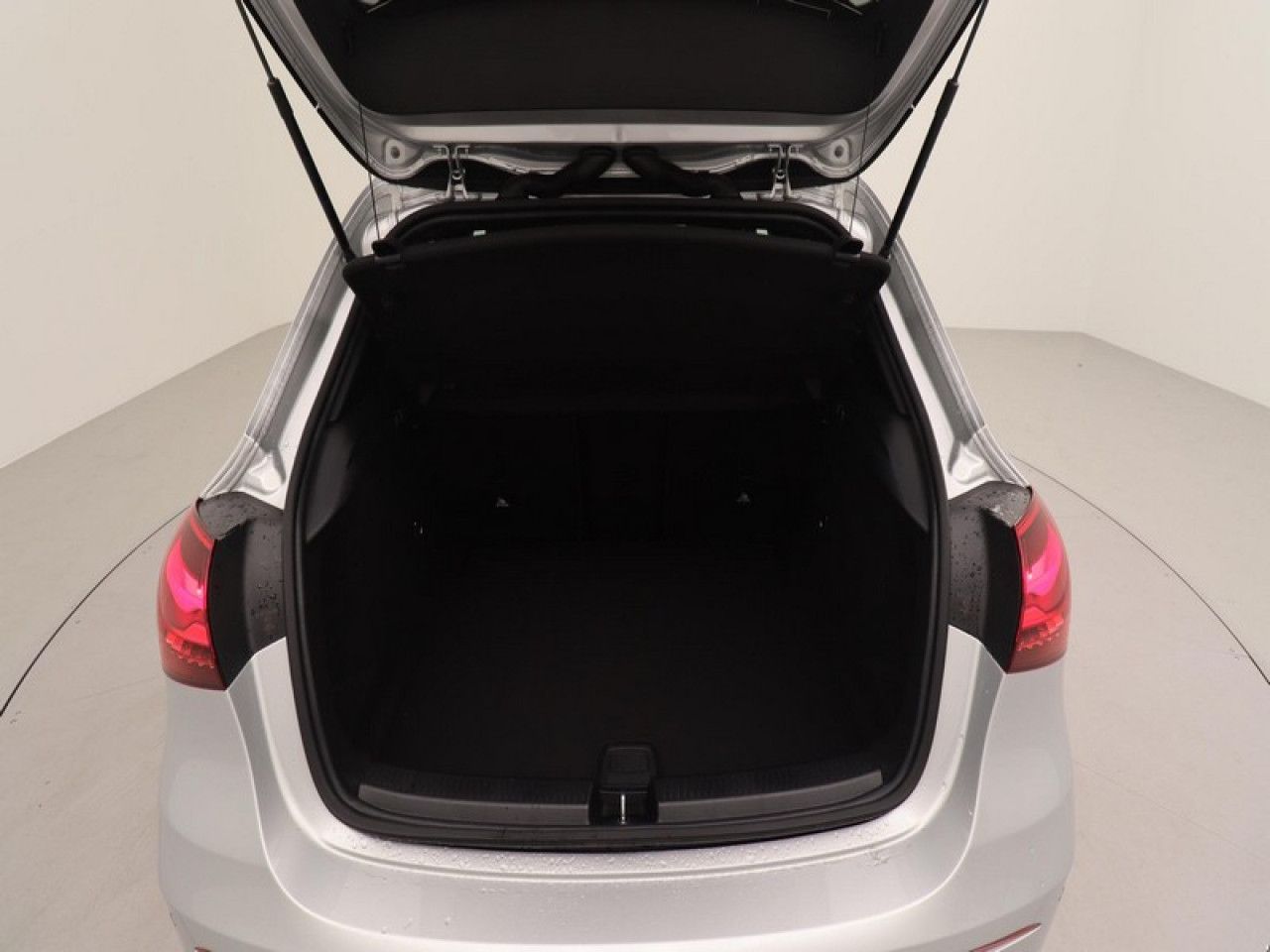 Imagem do veículo 19 / 20