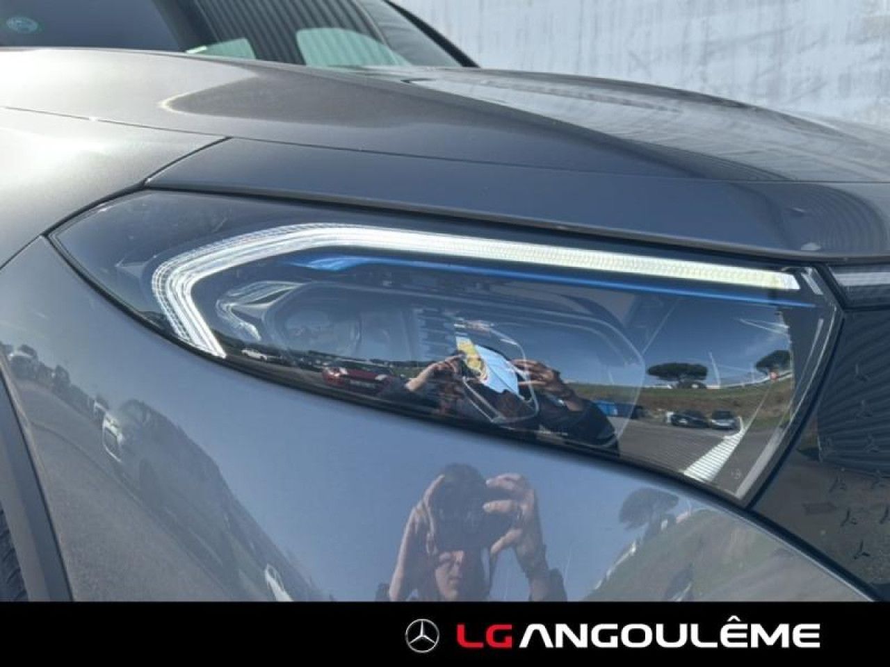 Photo du v&eacute;hicule 16 / 18