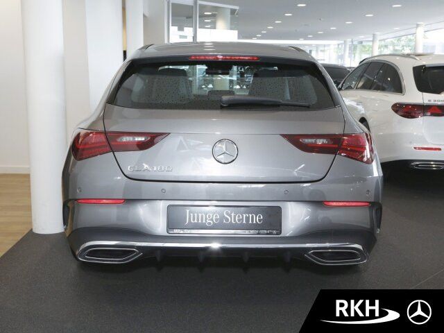 Mercedes-Benz CLA 180