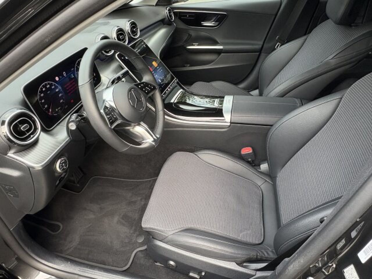 Mercedes-Benz C-Klasse – Bild 12
