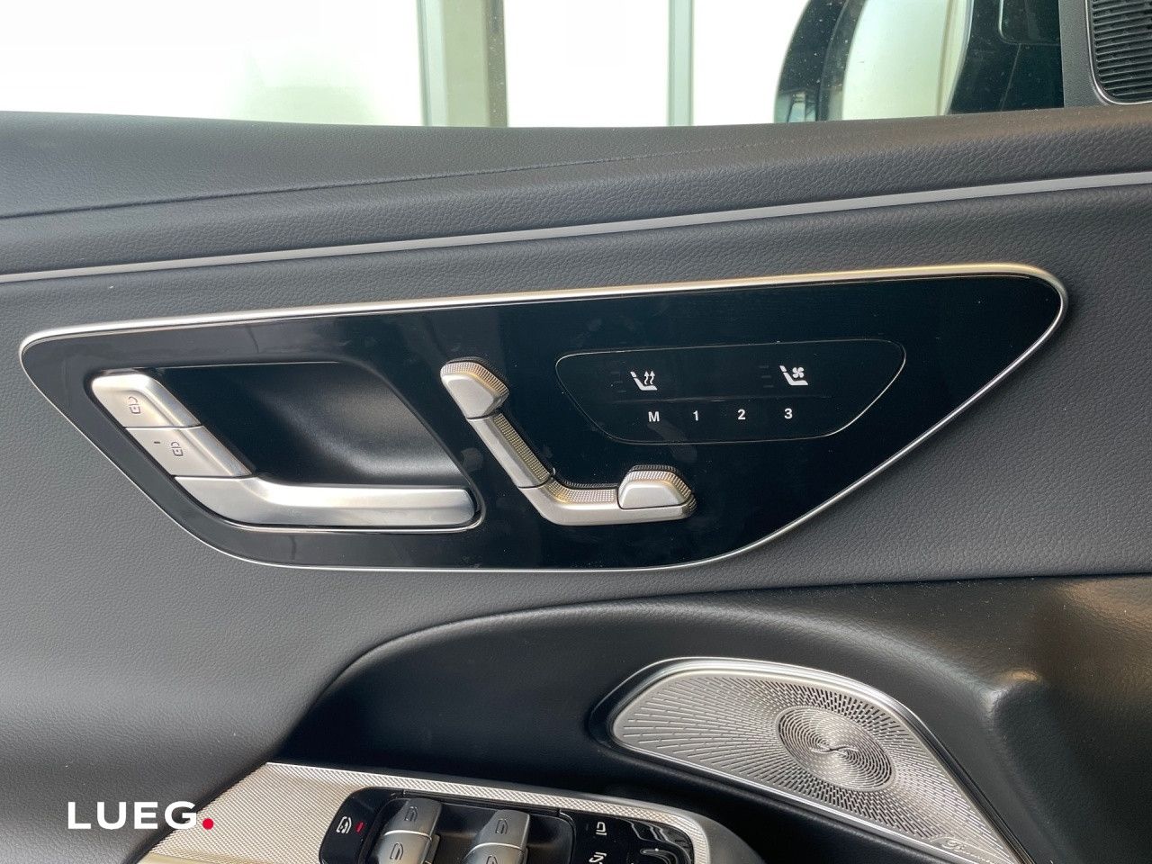 Mercedes-Benz E-Klasse – Bild 18