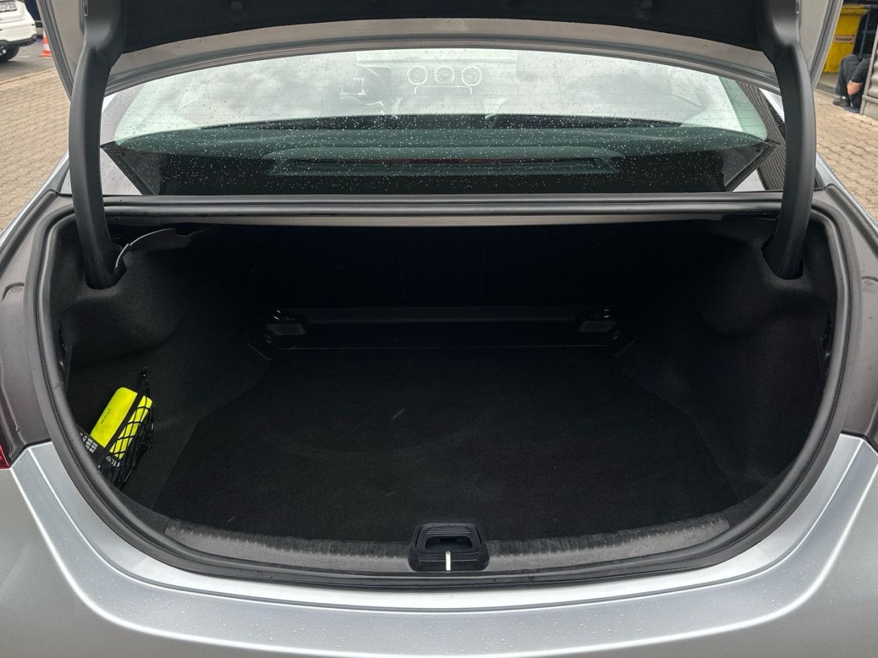 Mercedes-Benz C-Klasse – Bild 18