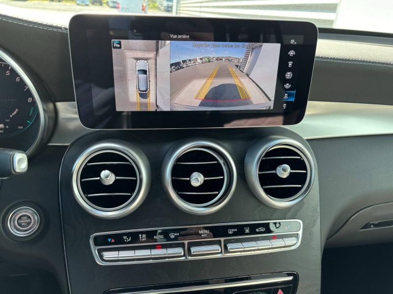 Photo du v&eacute;hicule 13 / 15