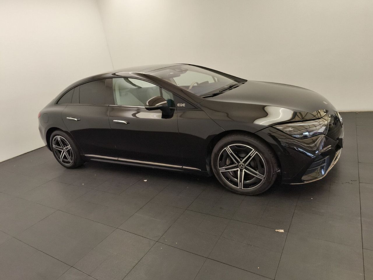 Mercedes-Benz EQE – Bild 5