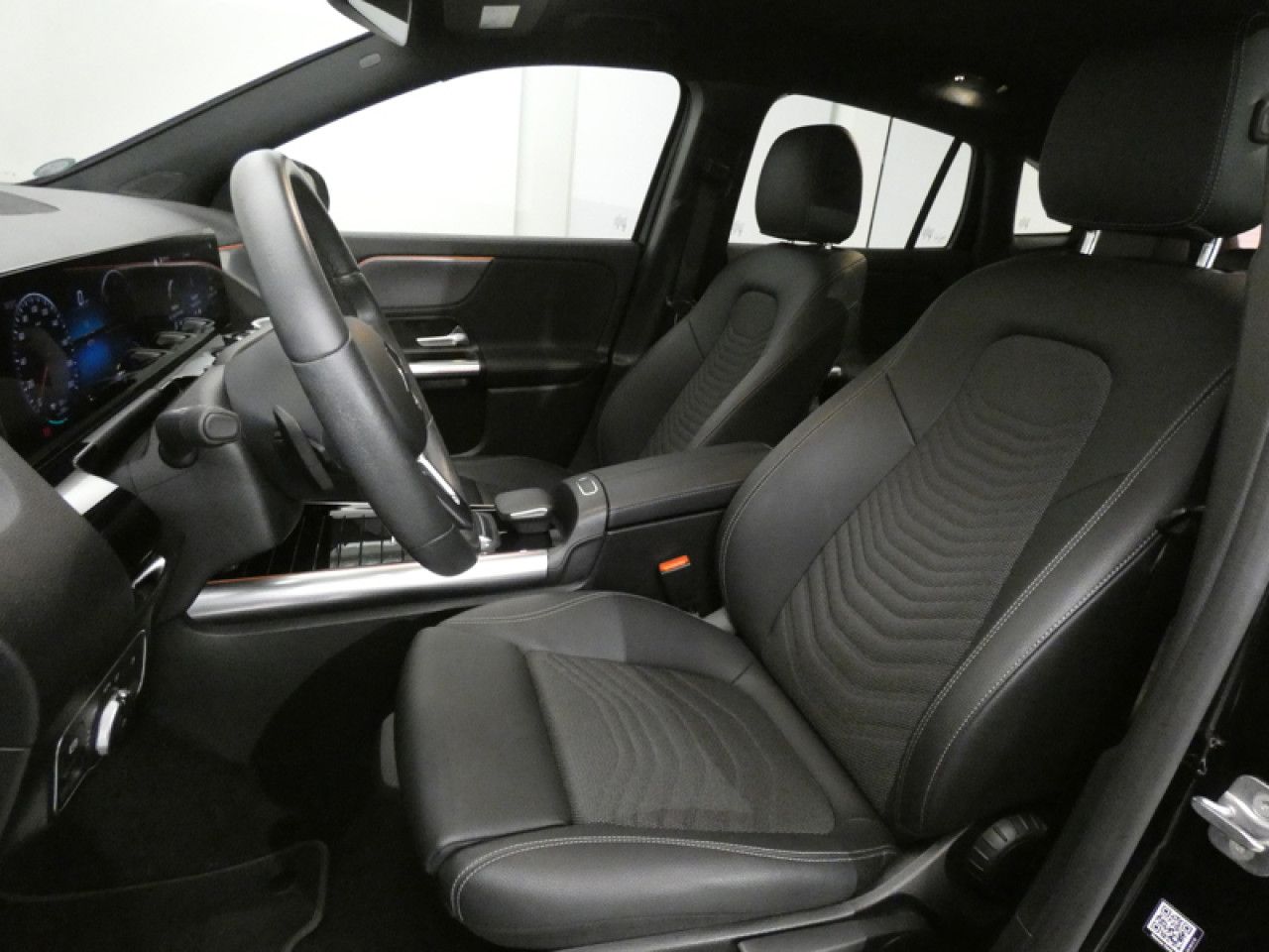 Photo du v&eacute;hicule 15 / 18