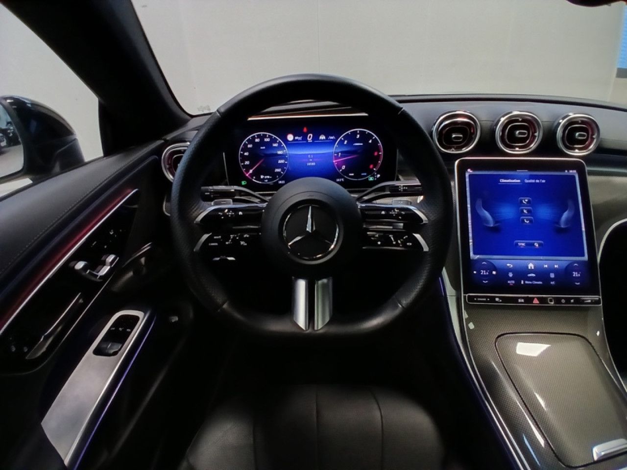 Photo du v&eacute;hicule 14 / 18